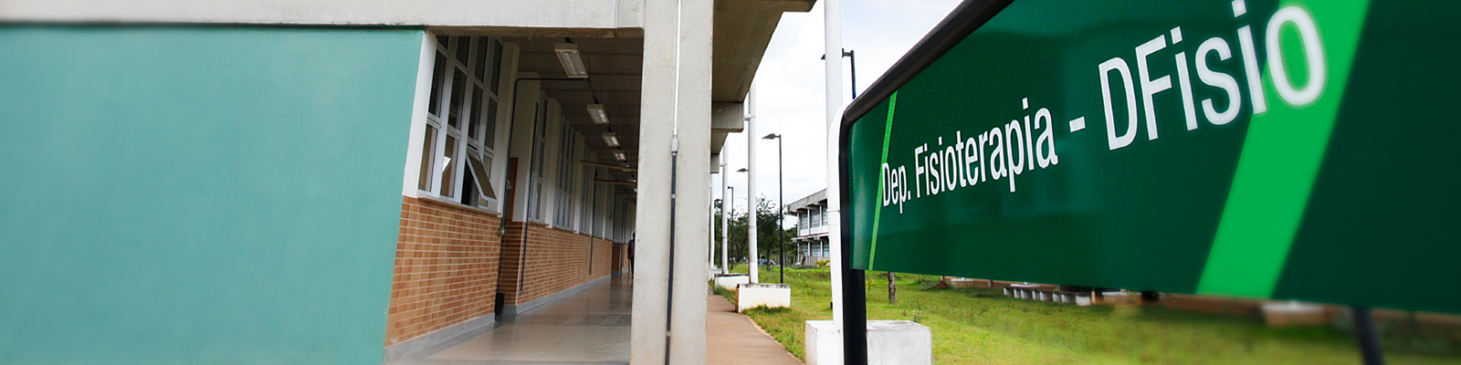 Vista do prédio do Departamento de Fisioterapia, da UFSCar campus São Carlos